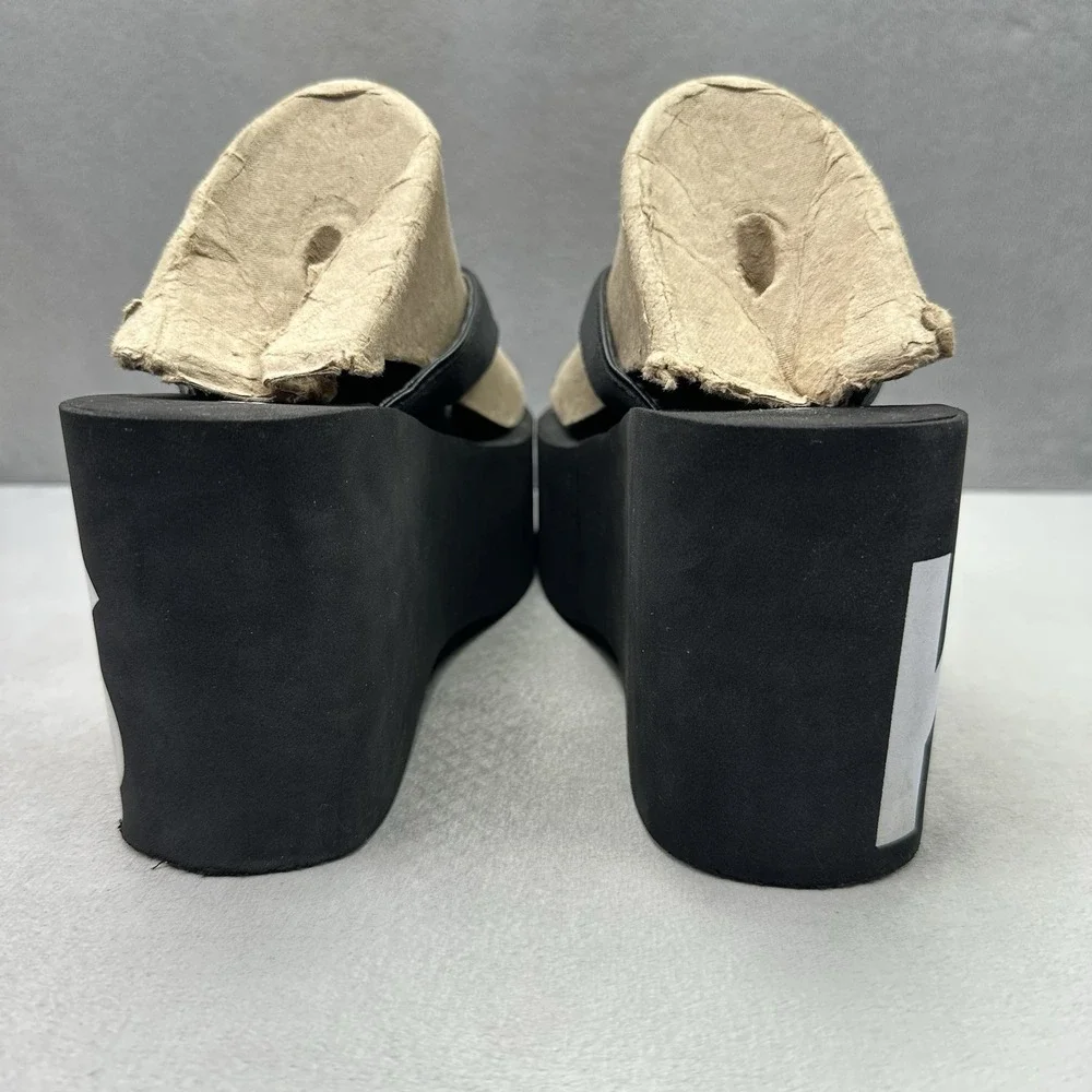 Michael Kors Benny Womens Size 6 Flip Flops Platform Black White Wedge MK‎ Logo